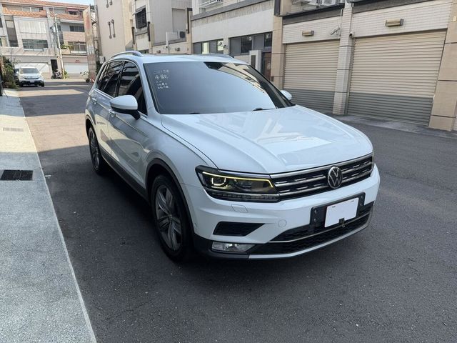 VOLKSWAGEN福斯 TIGUAN  第3張相片
