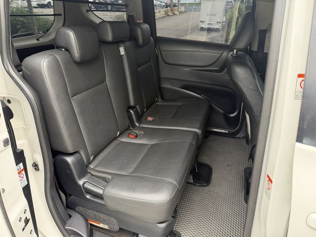 TOYOTA豐田 SIENTA  第11張相片