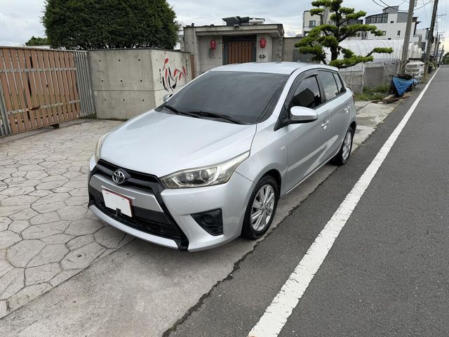 TOYOTA豐田 YARIS  第1張相片
