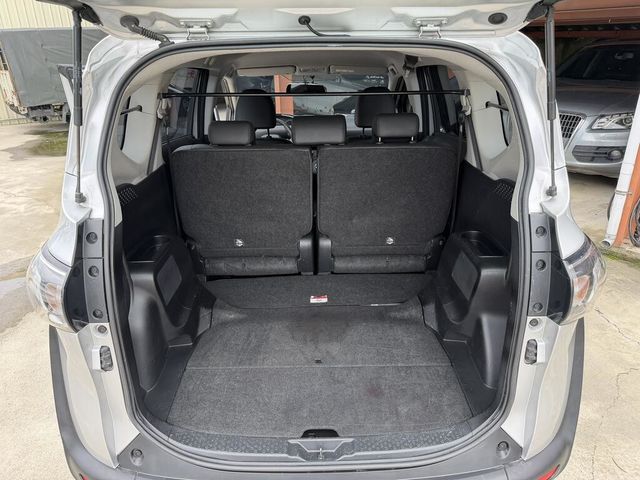 TOYOTA豐田 ALTIS  第14張相片