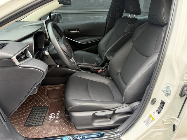 TOYOTA豐田 ALTIS  第9張相片
