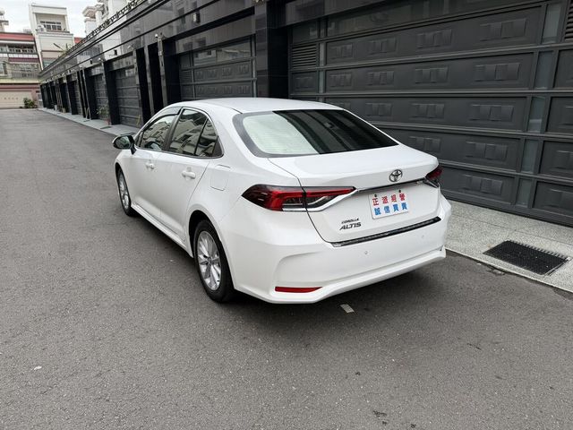 TOYOTA豐田 ALTIS  第17張相片