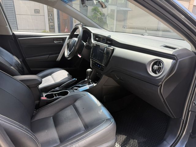 TOYOTA豐田 ALTIS  第11張相片