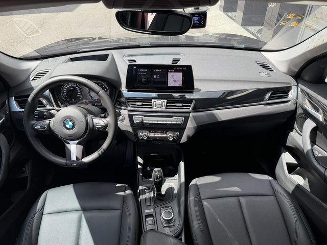 BMW寶馬 X1  第15張相片