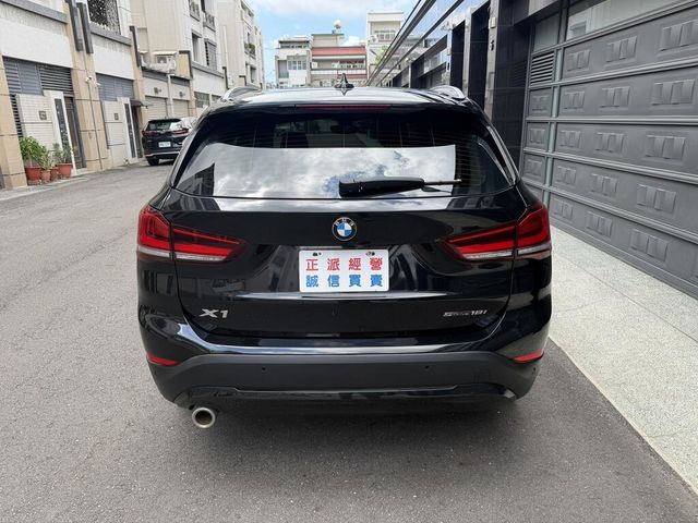 BMW寶馬 X1  第19張相片
