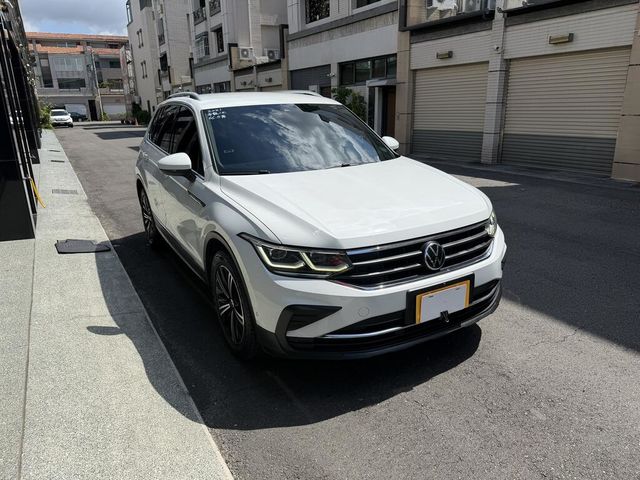 VOLKSWAGEN福斯 TIGUAN  第3張相片
