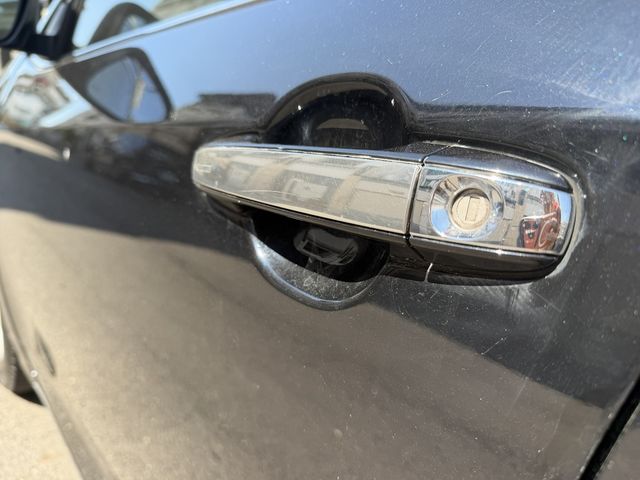 TOYOTA豐田 CAMRY  第6張相片