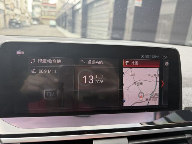 BMW寶馬 X3  第10張相片