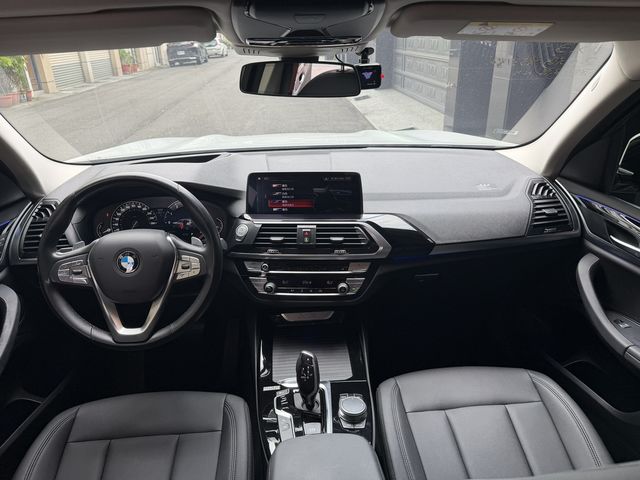 BMW寶馬 X3  第16張相片