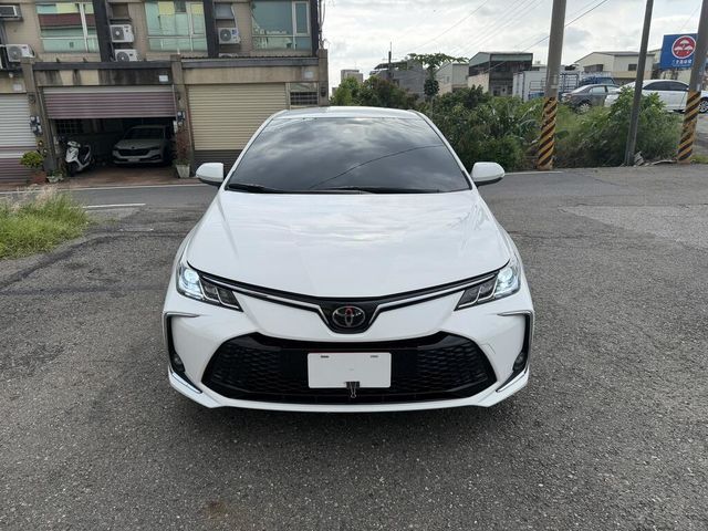 TOYOTA豐田 ALTIS  第2張相片