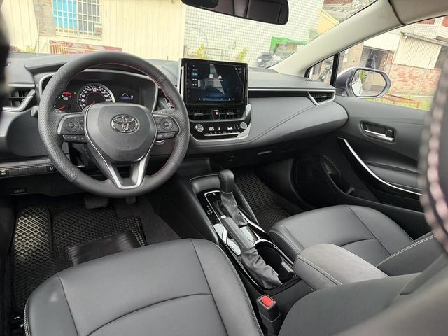 TOYOTA豐田 ALTIS  第13張相片