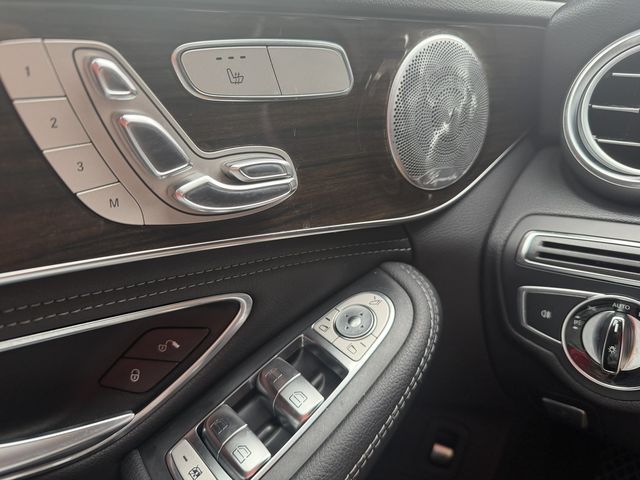 M-BENZ賓士 C300  第8張相片