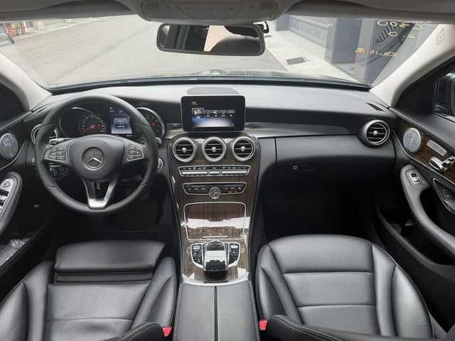 M-BENZ賓士 C300  第16張相片