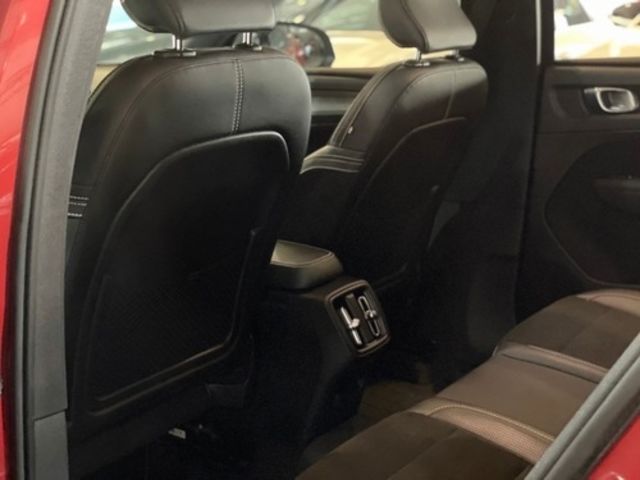 VOLVO富豪 XC40  第4張相片