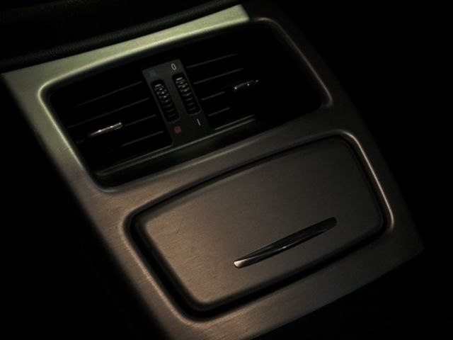 BMW寶馬 335I COUPE  第3張相片