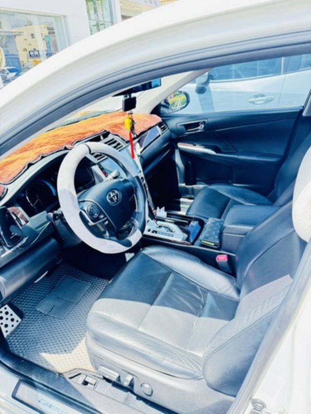 TOYOTA豐田 CAMRY HYBRID  第5張相片