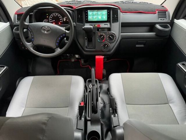 TOYOTA豐田 TOWN ACE  第2張相片