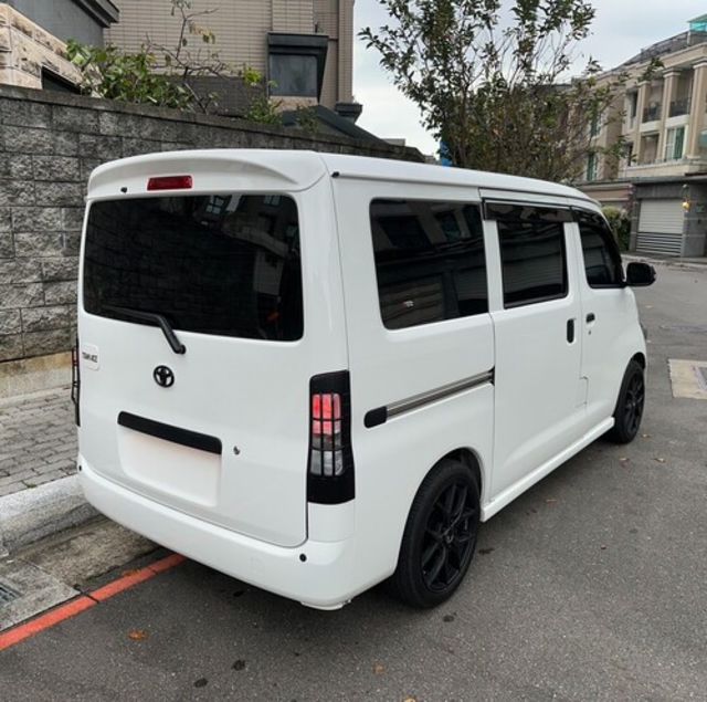 TOYOTA豐田 TOWN ACE  第5張相片