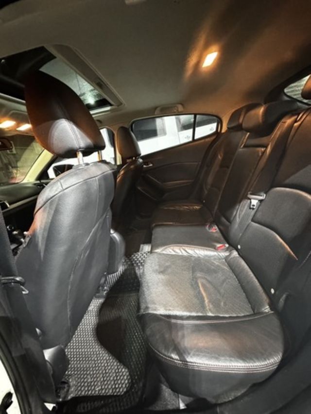 MAZDA馬自達 MAZDA 3  第6張相片