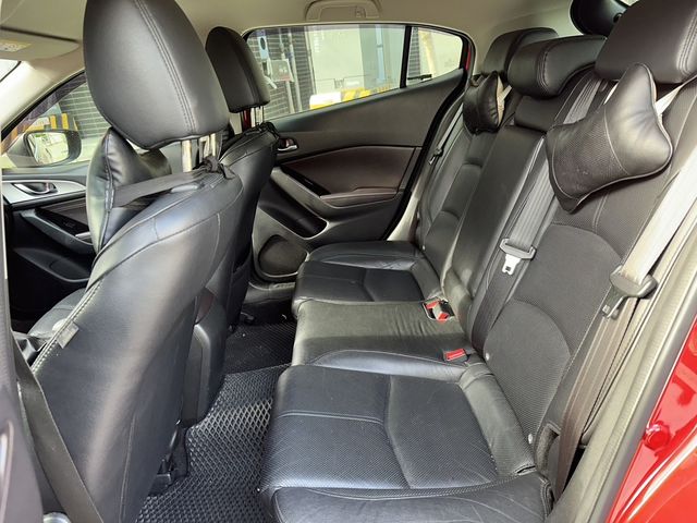 MAZDA馬自達 MAZDA 3  第5張相片