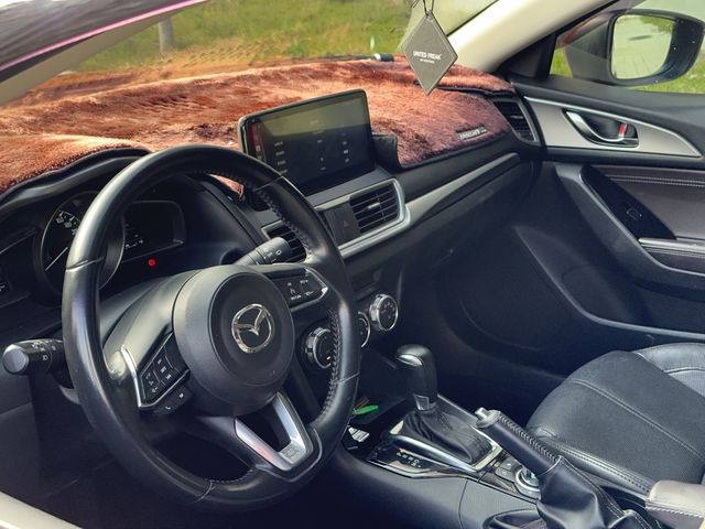 MAZDA馬自達 MAZDA 3  第12張相片