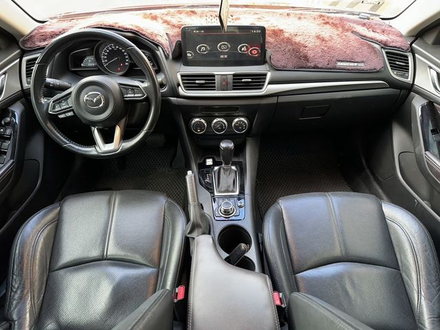 MAZDA馬自達 MAZDA 3  第13張相片