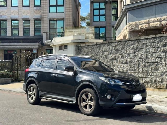TOYOTA豐田 RAV4  第1張相片