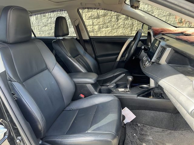 TOYOTA豐田 RAV4  第4張相片