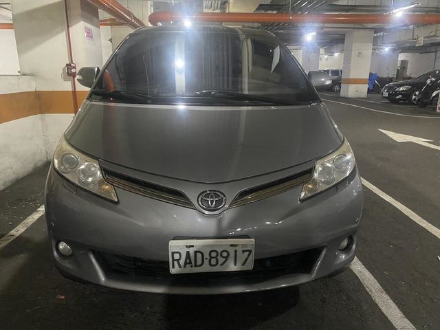 TOYOTA豐田 PREVIA  第2張相片