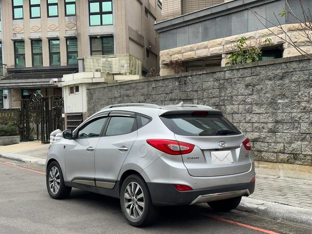 HYUNDAI現代 IX35  第2張相片