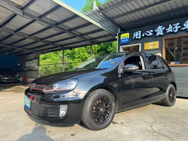Volkswagen 福斯 Golf  第2張相片