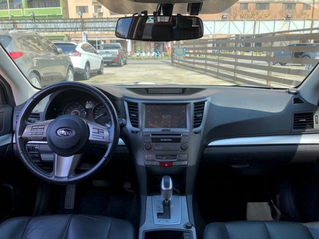 Subaru Legacy  第7張相片