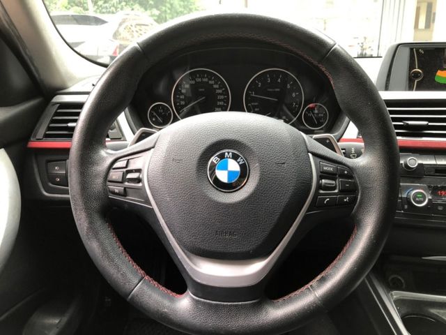 BMW/ 寶馬 320i  第7張相片