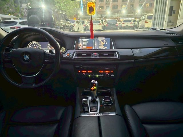 BMW/ 寶馬 730i  第9張相片