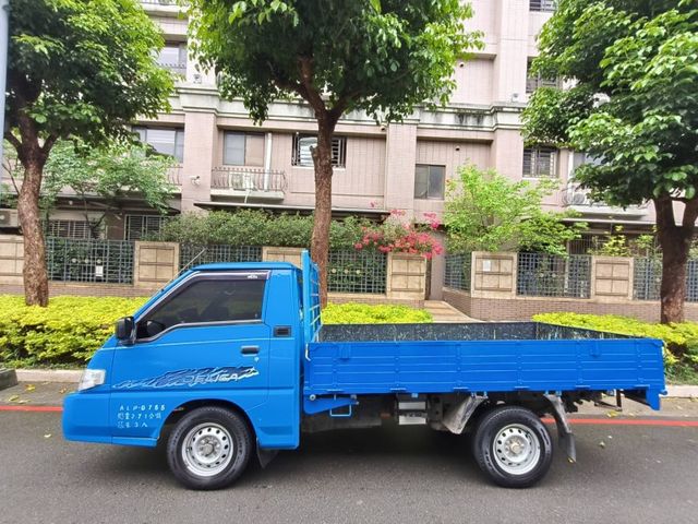 Mitsubishi Delica  第3張相片