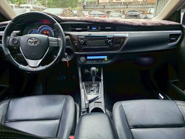 Toyota ALTIS  第4張相片