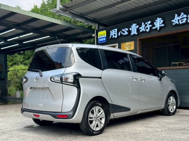 Toyota SIENTA  第8張相片