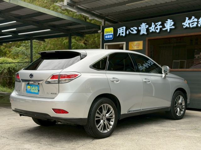 Lexus RX  第7張相片