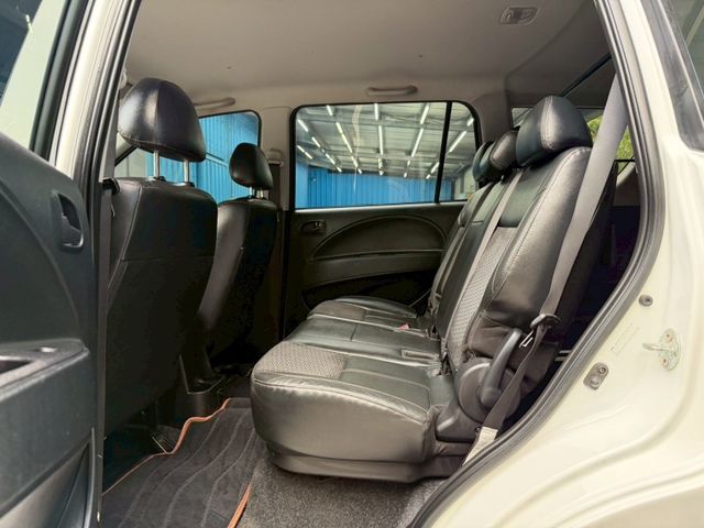 Mitsubishi Zinger  第2張相片