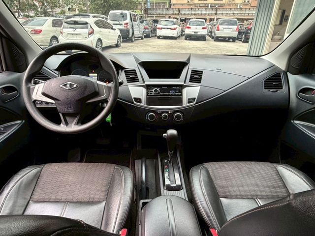 Mitsubishi Zinger  第8張相片