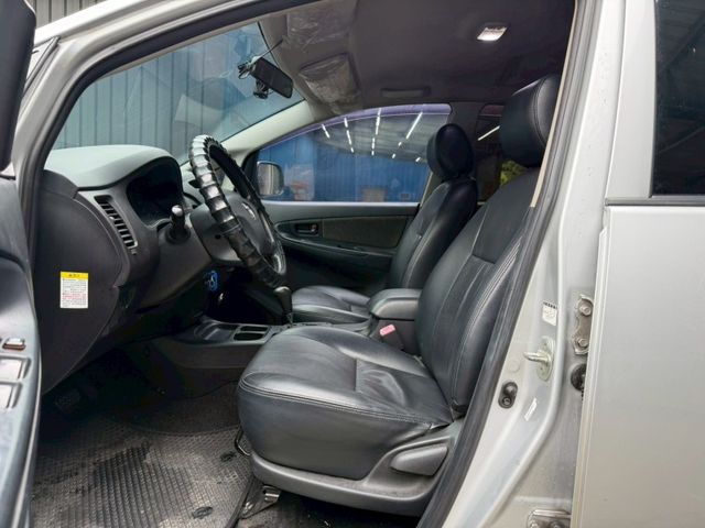 Toyota Innova  第1張相片