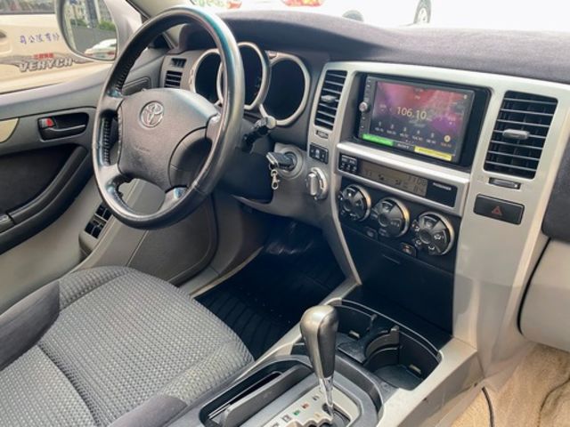 TOYOTA豐田 4RUNNER  第5張相片