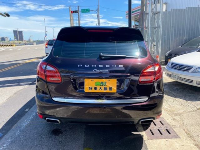 PORSCHE保時捷 CAYENNE  第3張相片