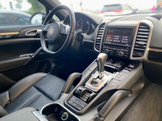 PORSCHE保時捷 CAYENNE  第4張相片