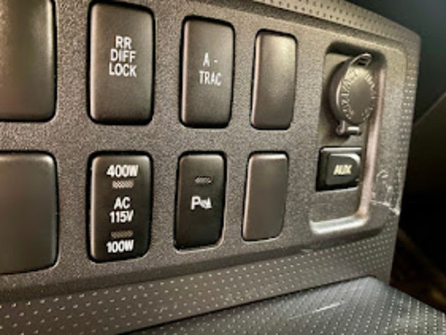 TOYOTA豐田 FJ CRUISER  第12張相片
