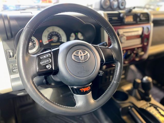 TOYOTA豐田 FJ CRUISER  第13張相片