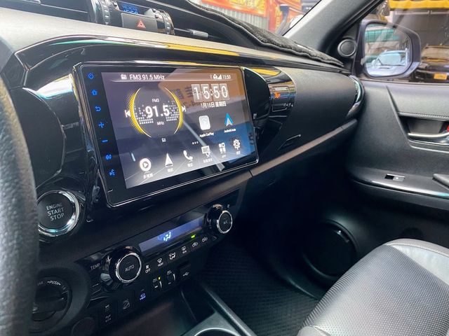 TOYOTA豐田 HILUX  第10張相片