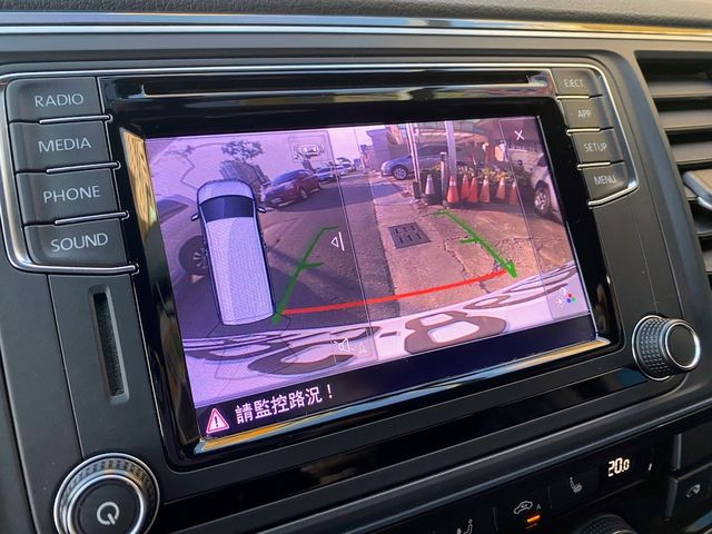 VOLKSWAGEN福斯 T6 MULTIVAN  第13張相片
