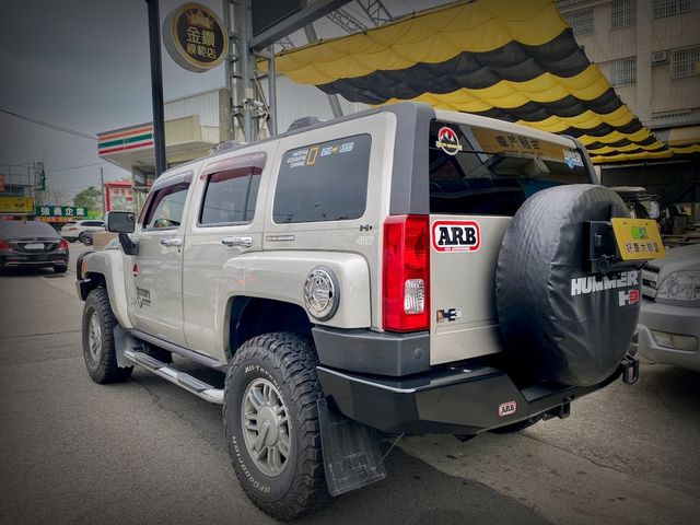 HUMMER悍馬 H3  第2張相片