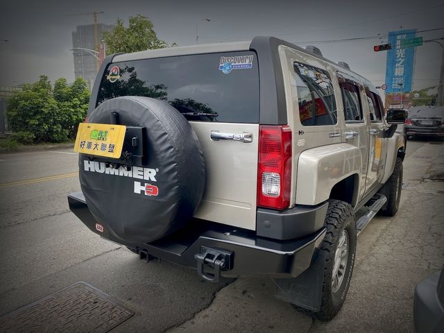 HUMMER悍馬 H3  第4張相片